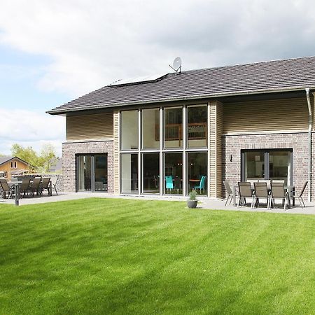 Villa Thormarcon Am Plauer See Fuer 18 Gaeste, Sauna, Pool Lenz Exterior photo