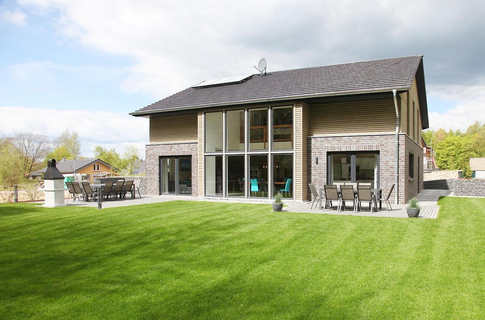Villa Thormarcon Am Plauer See Fuer 18 Gaeste, Sauna, Pool Lenz Exterior photo